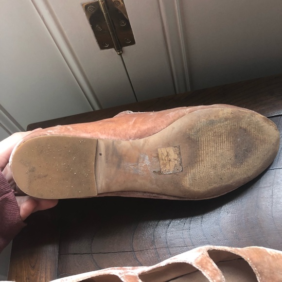 SOLD Julie Flat in Velvet - Picture 6 of 8